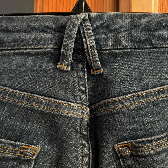 Good American Jeans - Picture 3 of 6